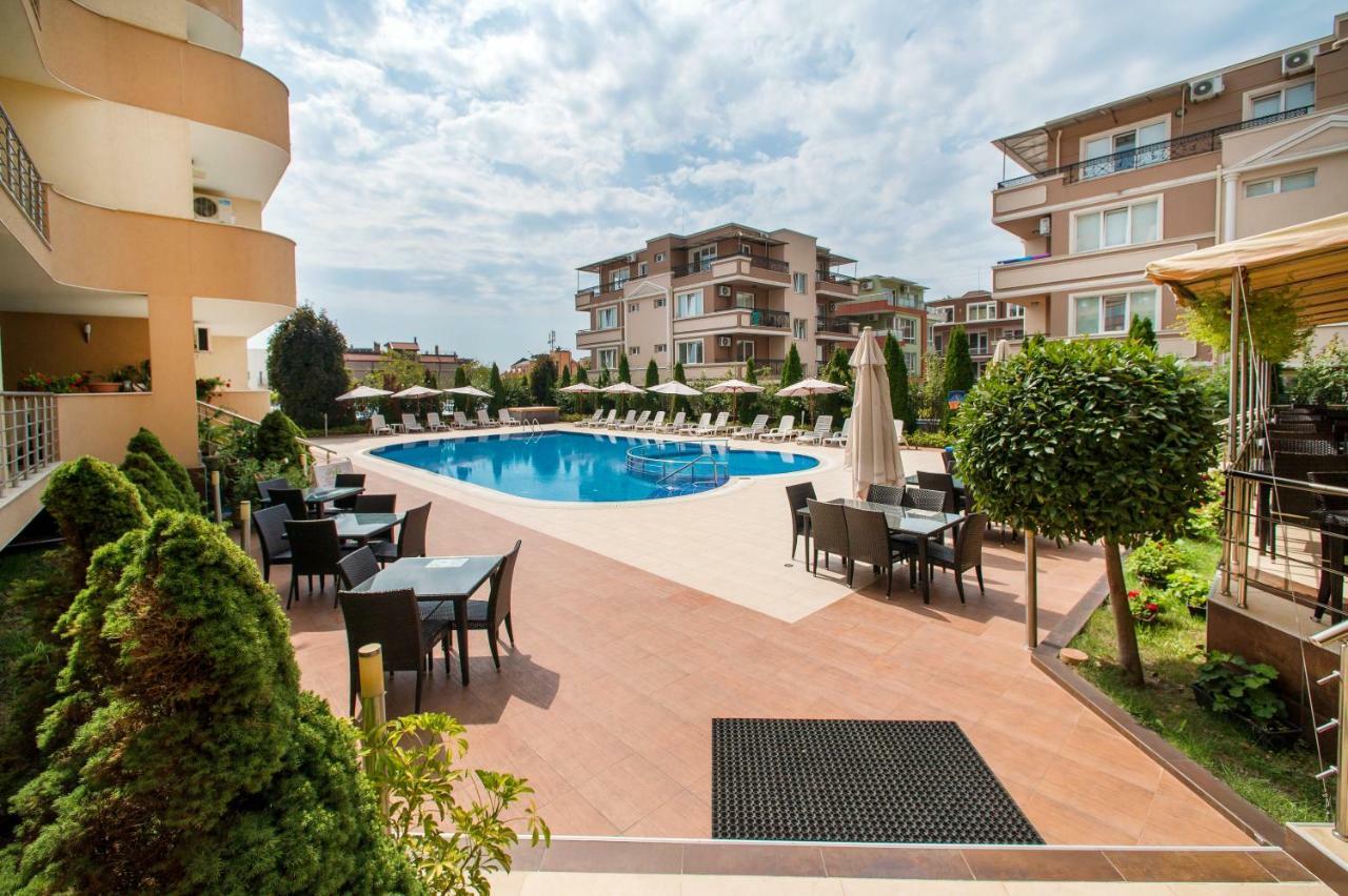 Hotel Iris Nesebar Exterior foto