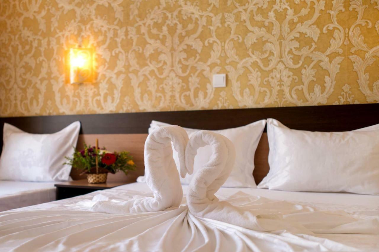 Hotel Iris Nesebar Exterior foto